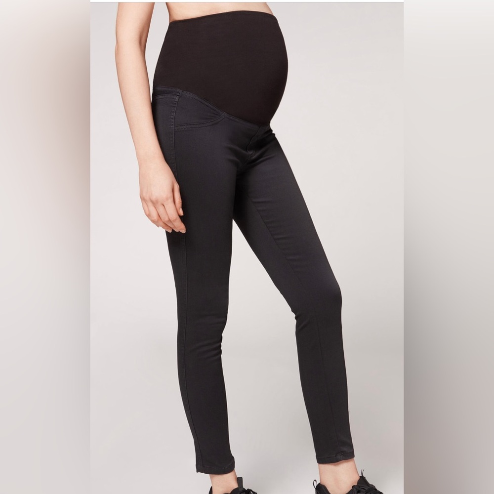 Maternity elastic jeans
